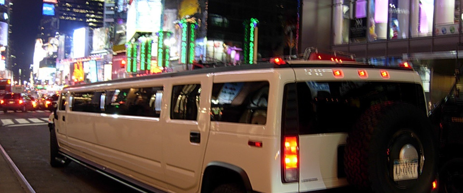 How much is a limo from jfk to times square?